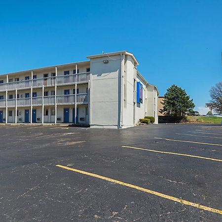 Motel 6-Blue Springs, Mo Bagian luar foto